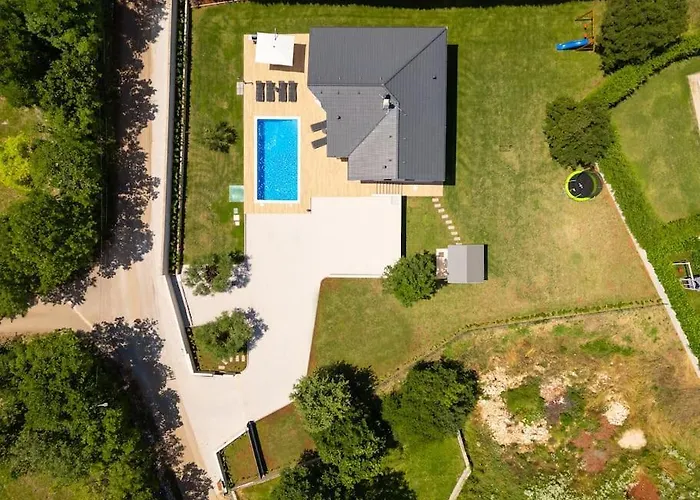 Βίλα Bepo By Istrialux *