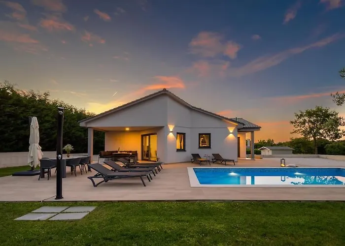 Βίλα Bepo By Istrialux