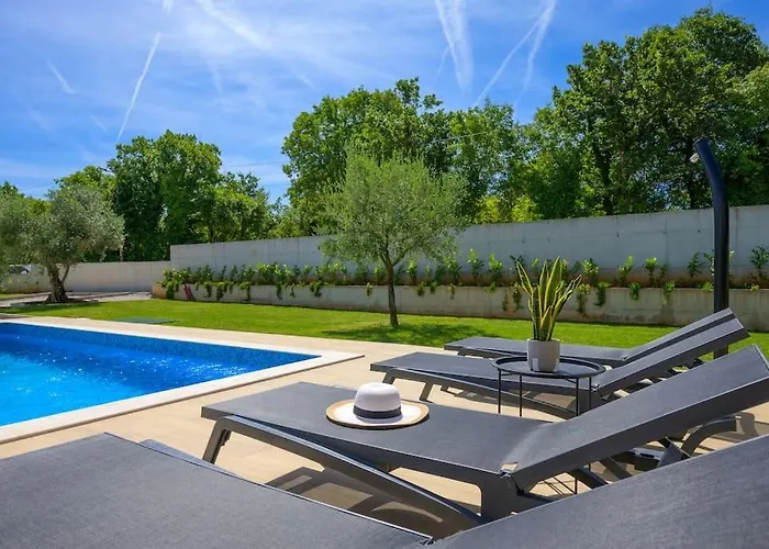 Βίλα Bepo By Istrialux Marčana