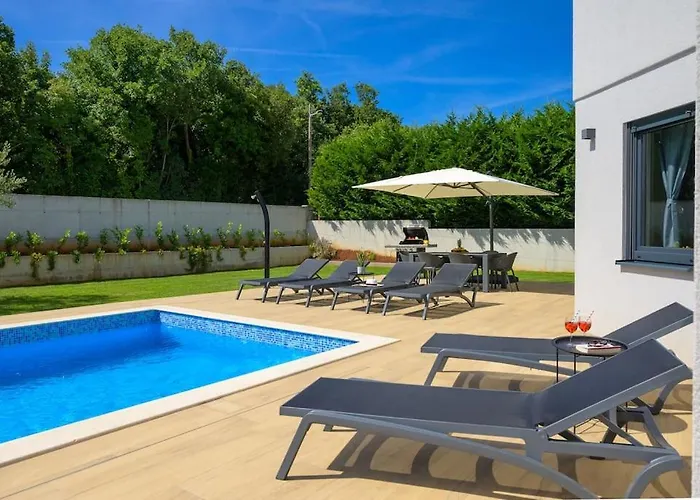 Bepo By Istrialux Βίλα Marčana