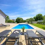 Vila Bepo By Istrialux *