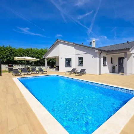 Villa Bepo By Istrialux *